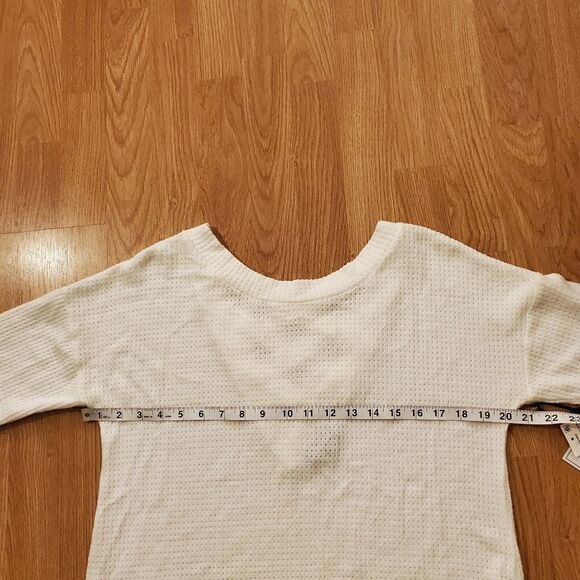 1.State Lattice V-Back Waffle Weave Sweater size Small in Soft Ecru - NEW - Picture 10 of 12